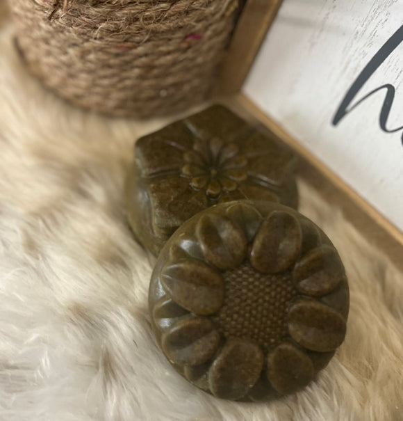 Tea Tree & Activated Charcoal Face Bar with Aloe